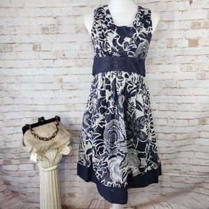 Eva Franco Size 4 Navy Blue/White Floral Shimmer Sleeveless Empire Waist Dress